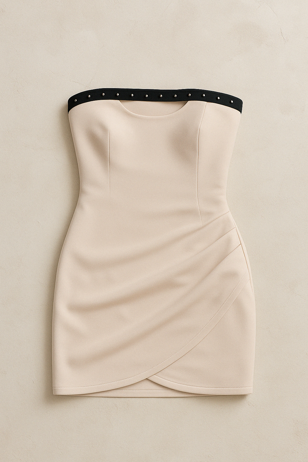 SHE’S TRENDING BEIGE BANDEAU DRESS