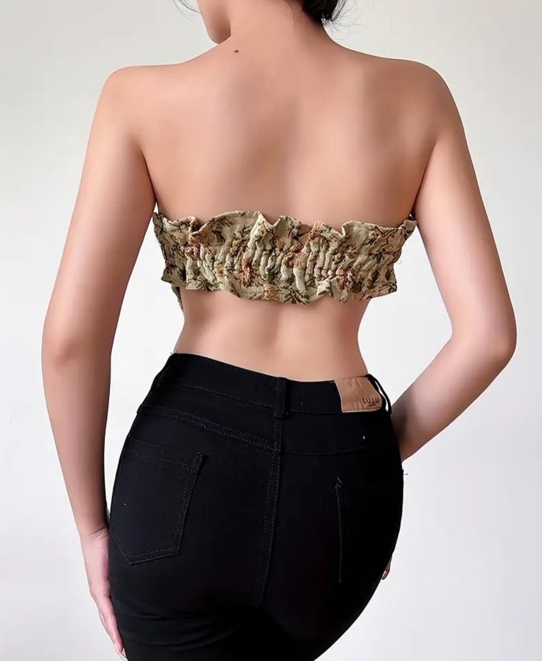 LOVE ME AGAIN JACQUARD SCARF TOP