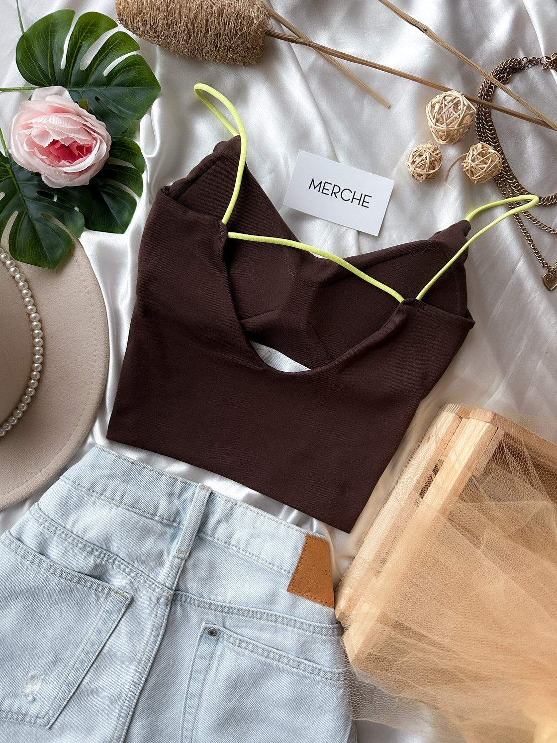FUTURE SHOW BROWN PADDED TOP