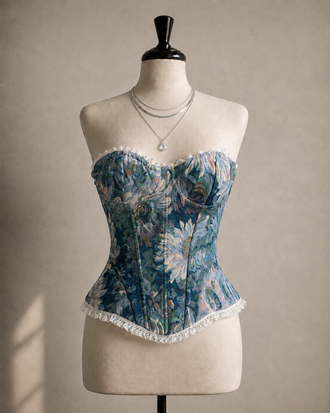 PRACTICAL MAGIC PADDED FLORAL JACQUARD CORSET