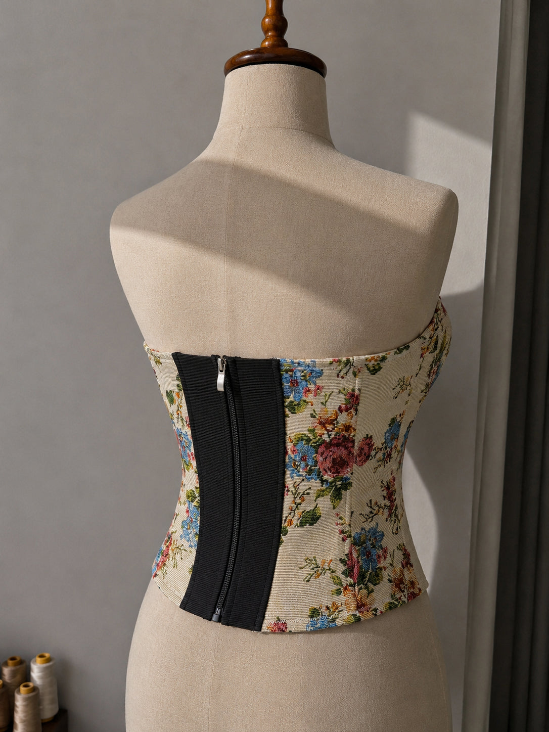JUST BECAUSE FLORAL JACQUARD CORSET