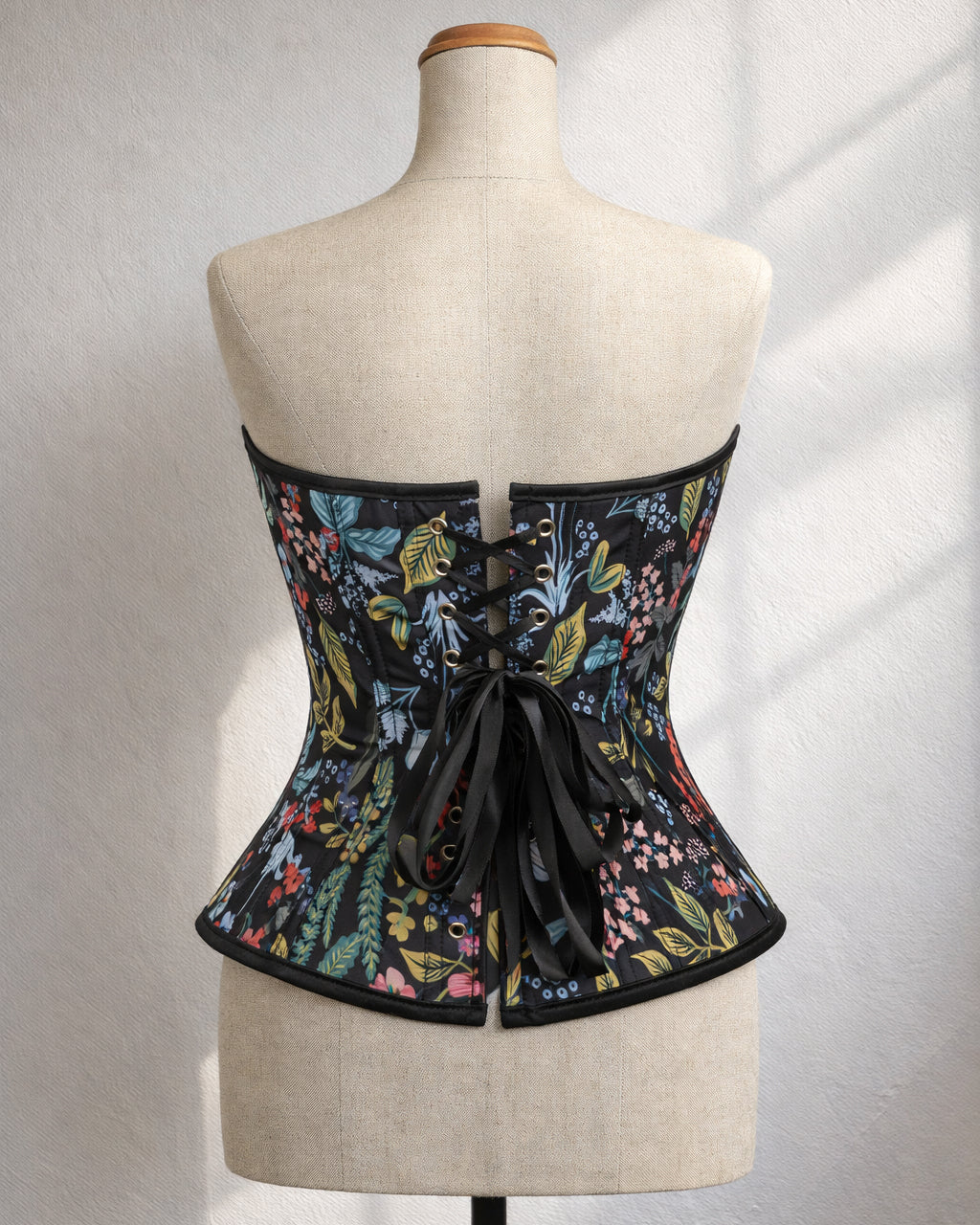 BE MINE BLACK FLORAL CORSET