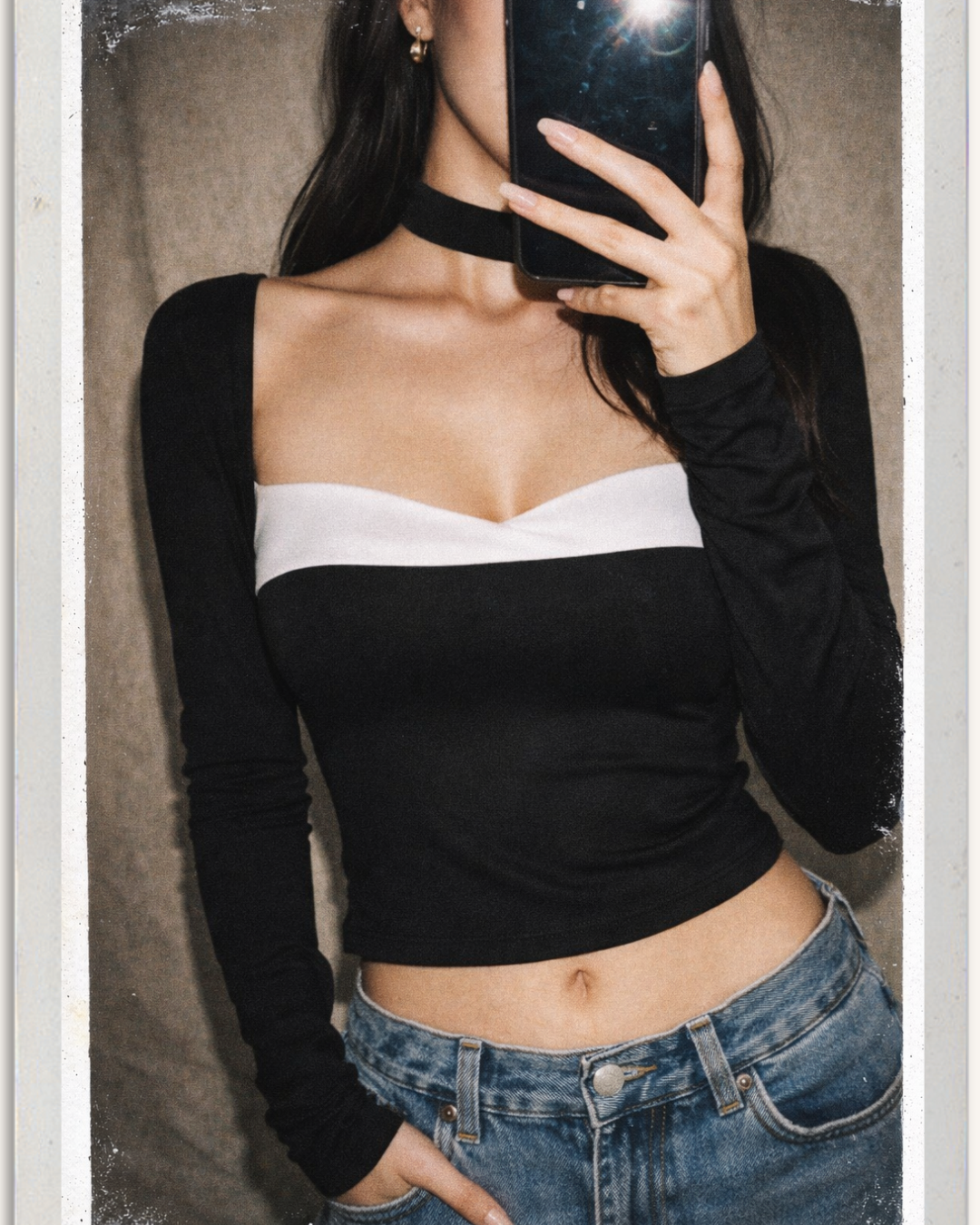 BLIND IN LOVE CONTRAST TOP WITH CHOKER