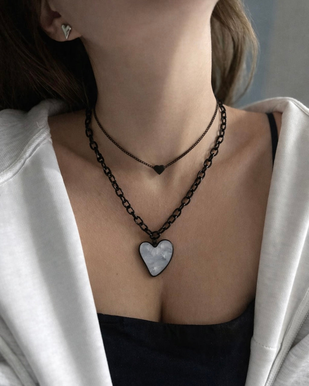 FOR MY FANS BLACK METAL OYSTER HEART NECKLACE