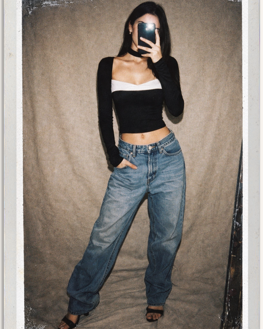 BLIND IN LOVE CONTRAST TOP WITH CHOKER