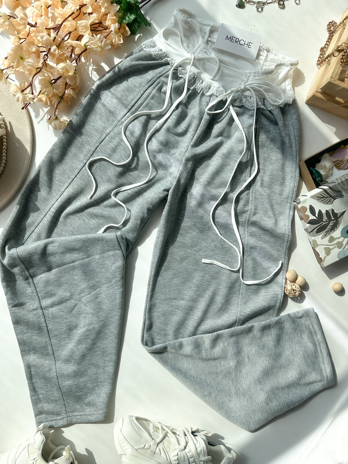 LA GIRLY GREY BOW SWEATPANTS