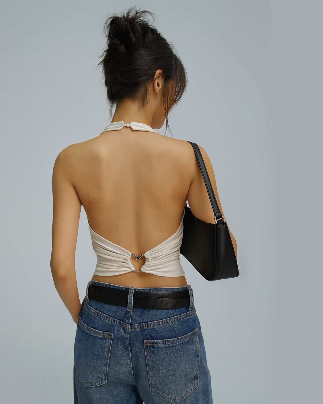 CUE THE MUSIC BACKLESS METAL HEART HALTERNECK TOP