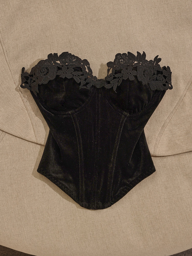 WILD WILD WEST VELVET APPLIQUE CORSET