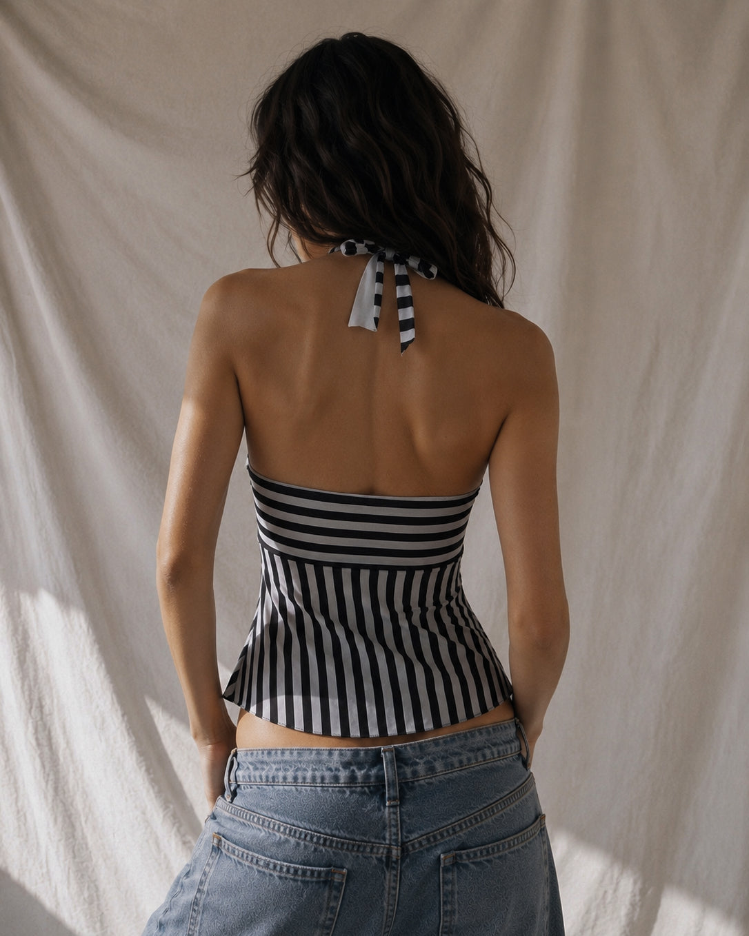 CHESS OF LIFE STRIPED SWEETHEART TIE-UP HANDKERCHIEF TOP
