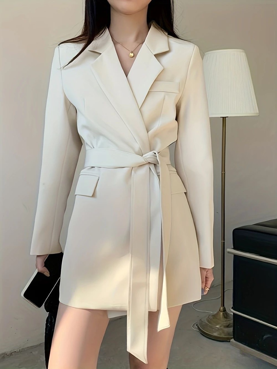 VILLAIN ERA BEIGE COAT