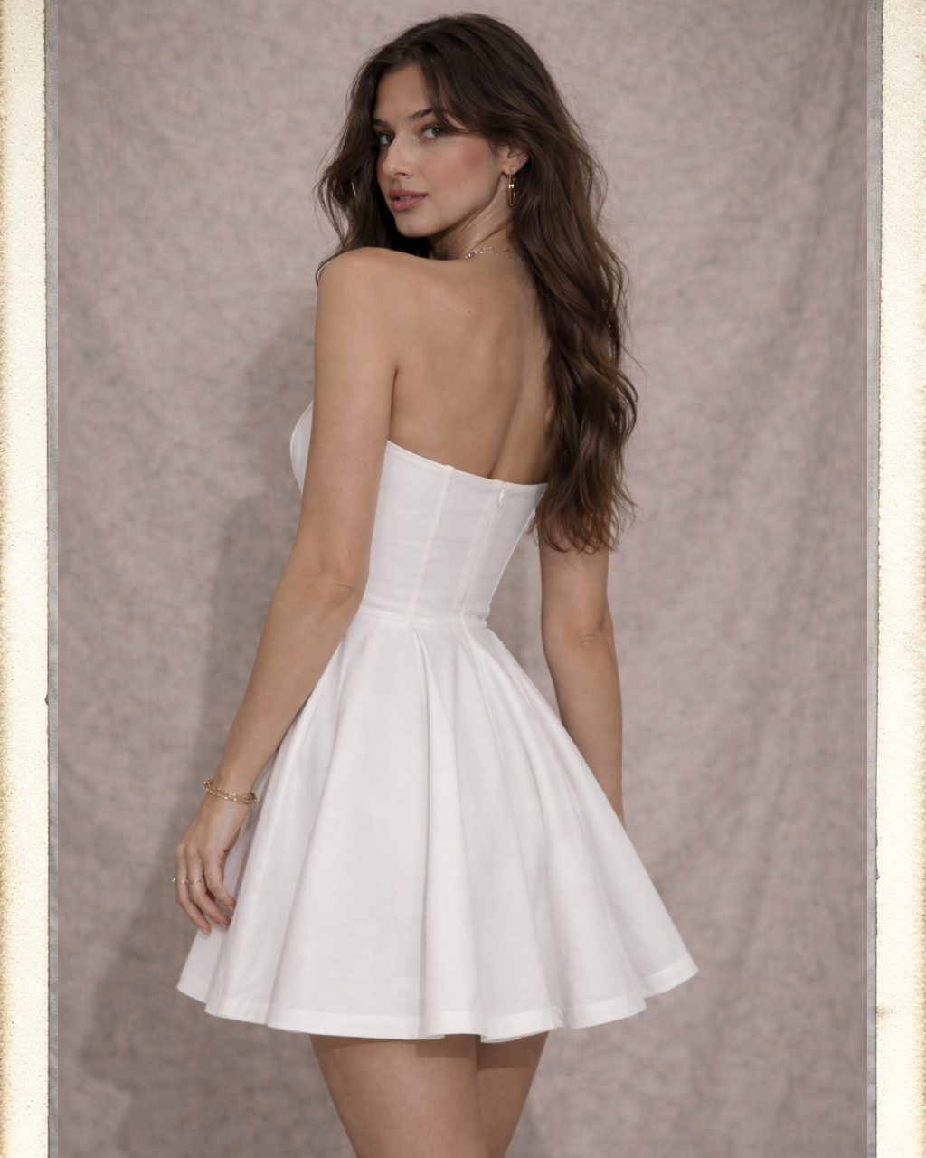 EIFFEL STORY BONING DETAIL WHITE FLARE DRESS