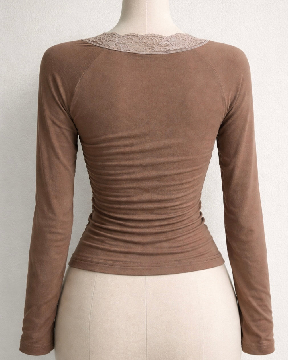 SINGLES ERA BROWN LACEY TOP