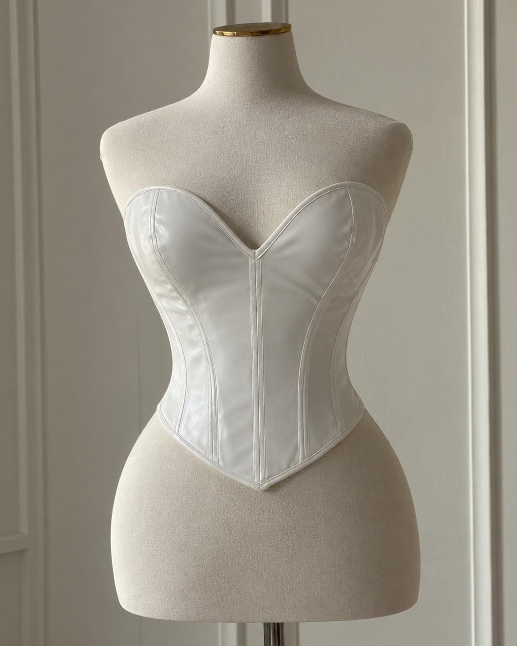 ROMAN EMPIRE FAUX LEATHER WHITE CORSET