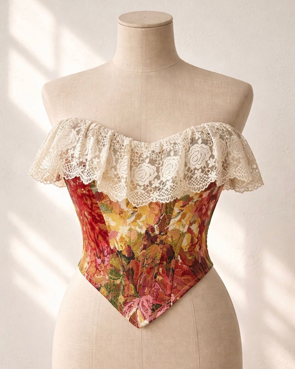 OLD SOUL JACQUARD LACE CORSET