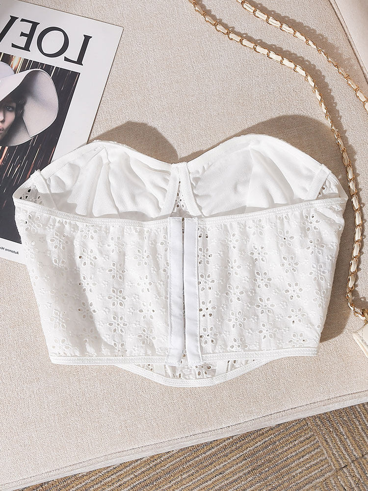 COTTAGE CORE WHITE EYELET BUSTIER TOP