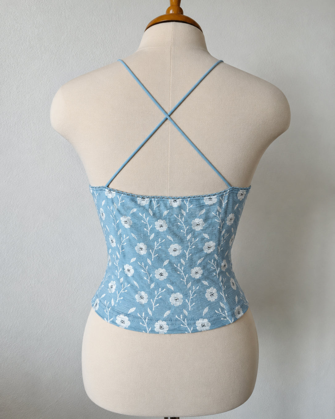 LOCAL BREW BLUE CROSS FRONT FLORAL CAMI TOP