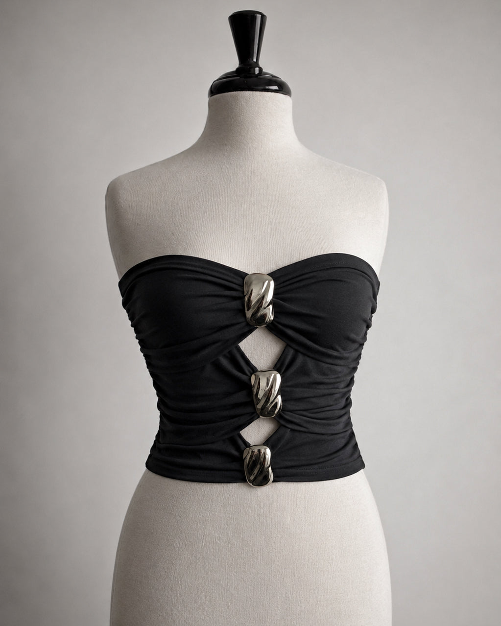 PICK YOUR POISON METAL ACCENT DETAIL TWISTED BANDEAU TOP