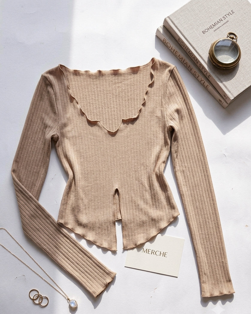 CUTE HITS DIFFERENT RIBBED FRONT SLIT TOP