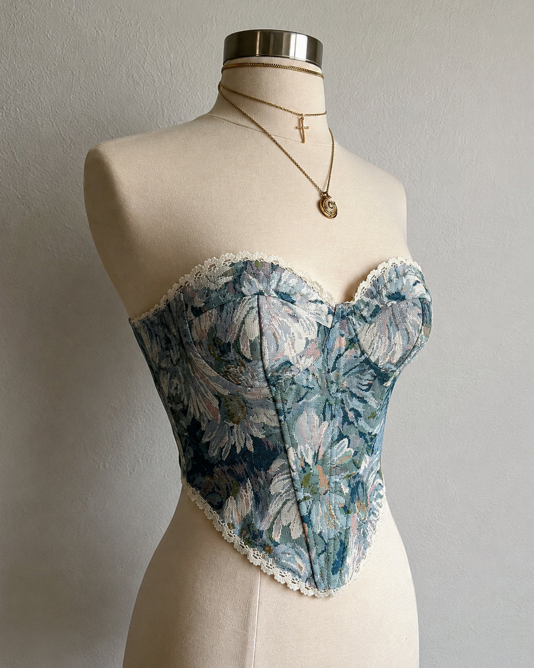 SOLIEL CHIC BLUE FLORAL JACQUARD CORSET