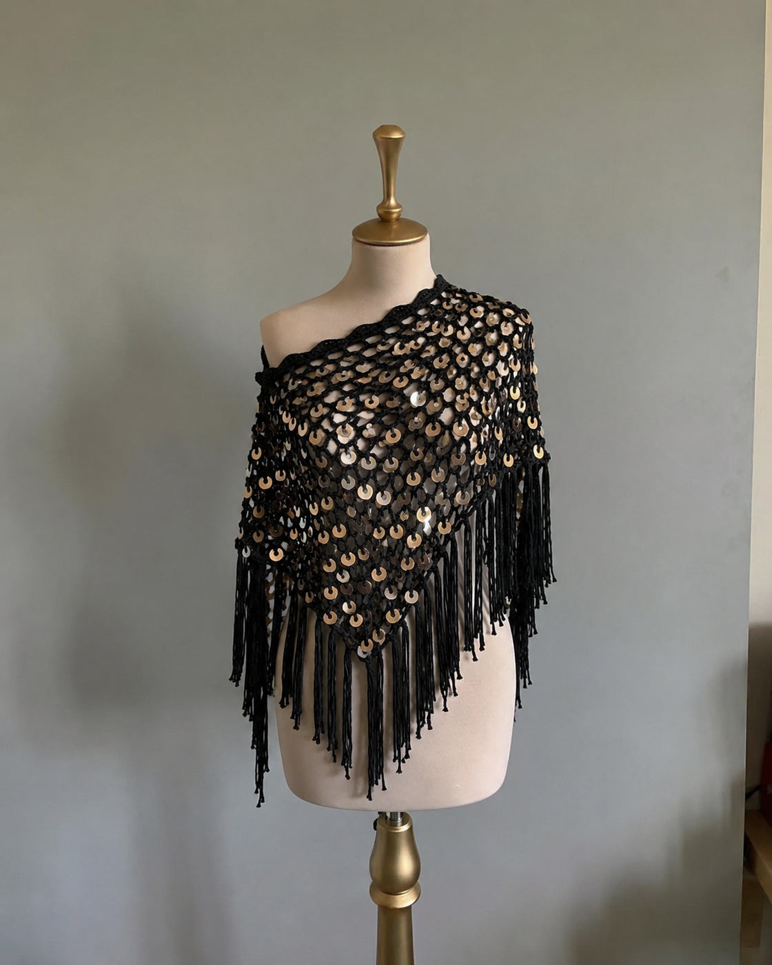 COACHELLA FIT SEQUIN EMBELLISHED KNITTED BLACK PONCHO TOP