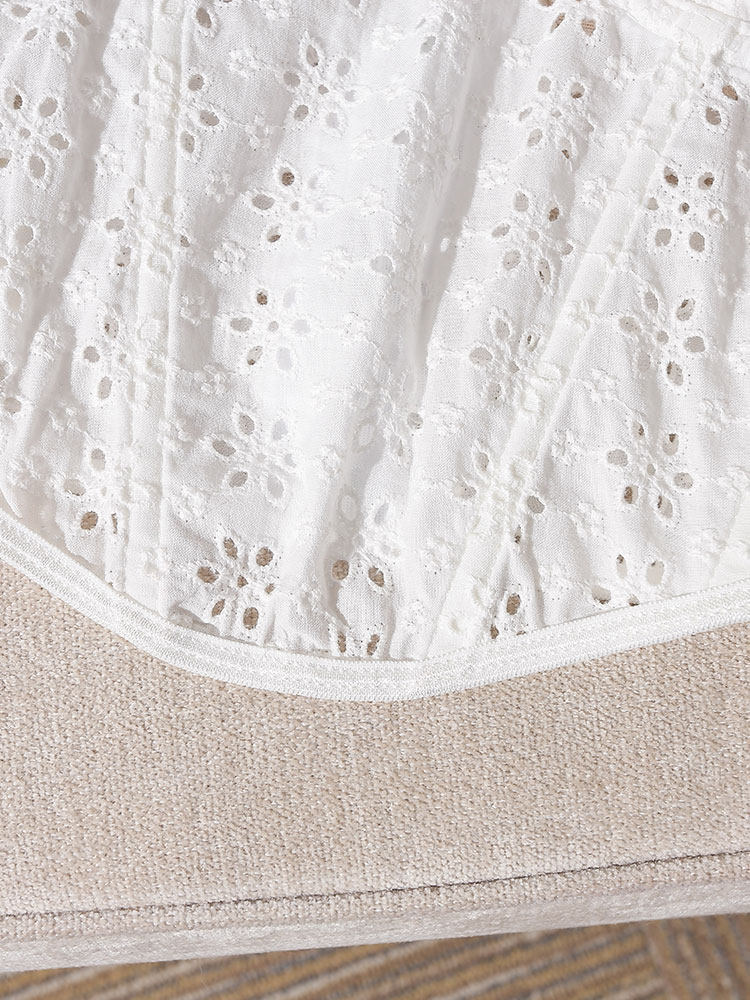 COTTAGE CORE WHITE EYELET BUSTIER TOP