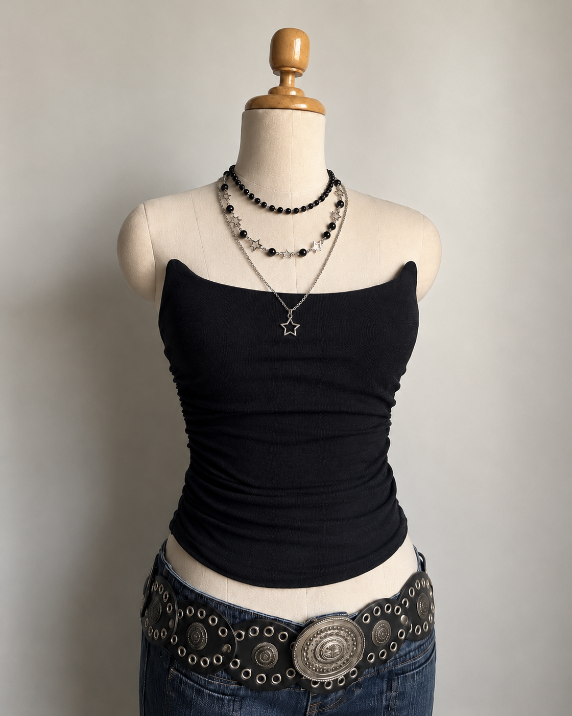 BLIND DATE BONING DETAIL POINTY BANDEAU TOP