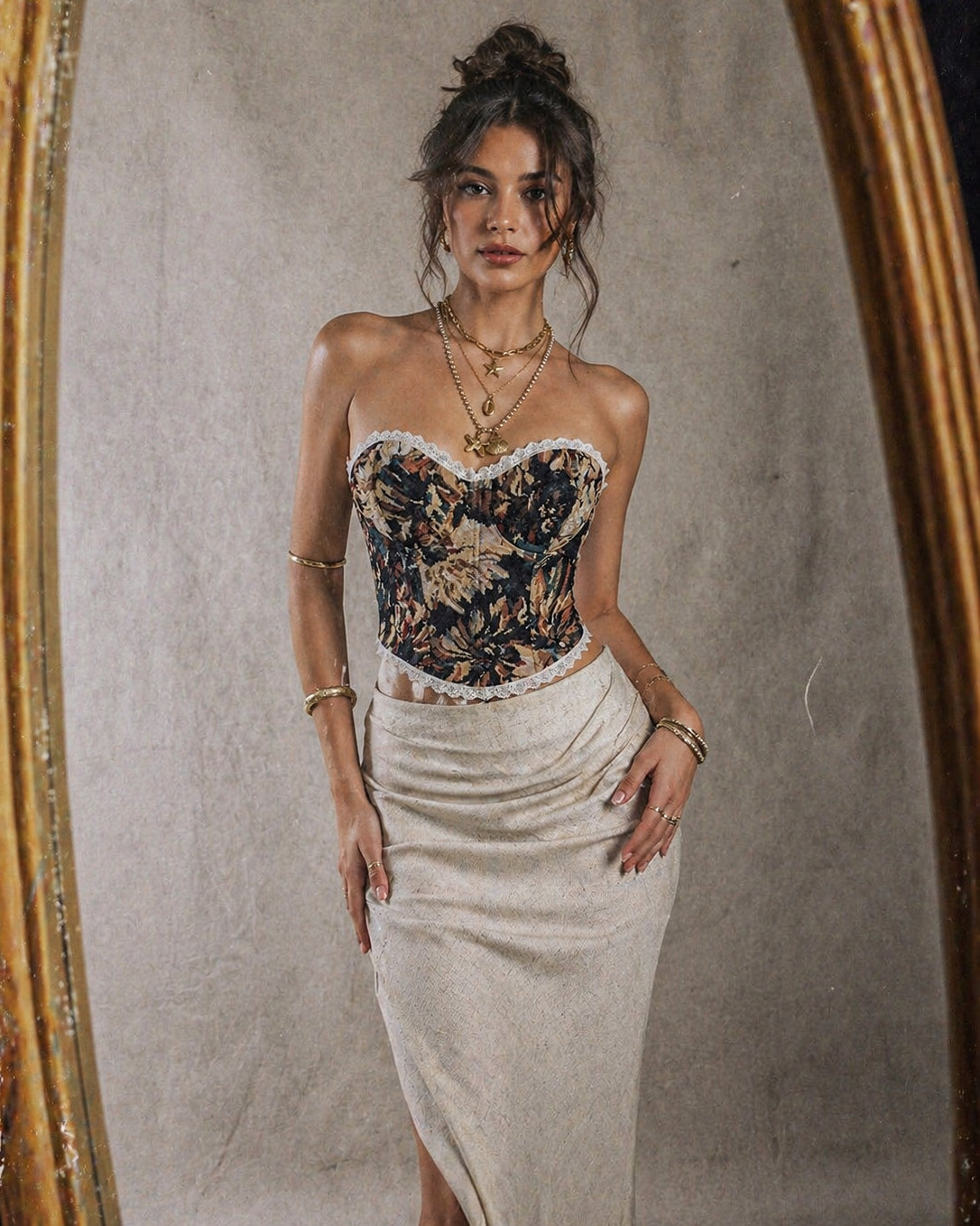 ABOUT TOWN JACQUARD FLORAL BUSTIER CORSET