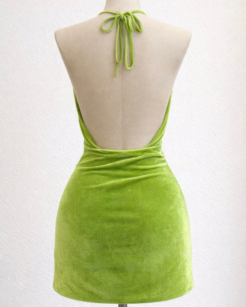 LIMONCELLO NIGHTS LUXE VELOUR HALTERNECK DRESS