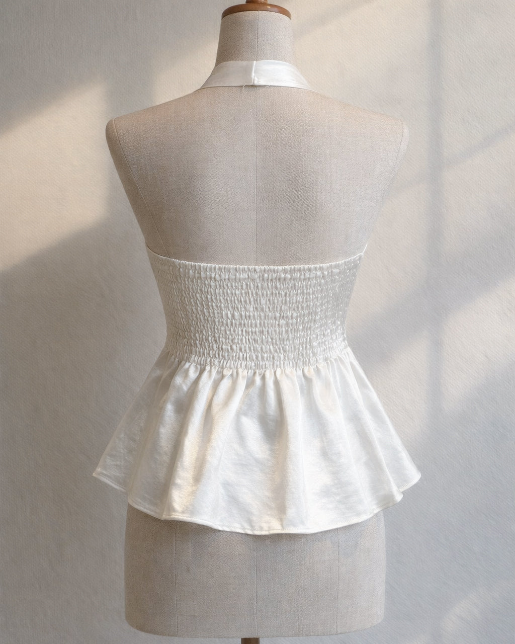 AUDITION TAPE SATIN TWISTED LUXE HALTERNECK TOP