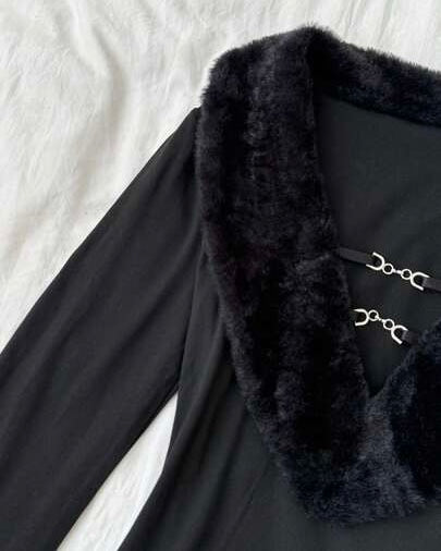 HEAVY SLAY LUXE FAUX FUR CHAIN DETAIL BLACK TOP