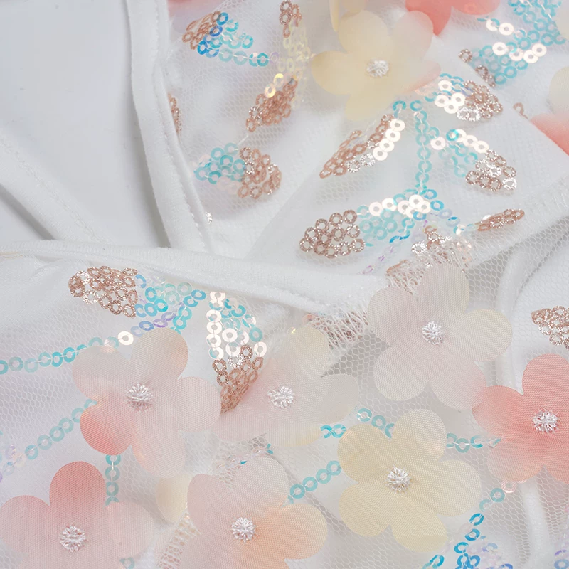 UNICORN DREAMER APPLIQUE SEQUIN EMBELLISHED HALTERNECK TOP