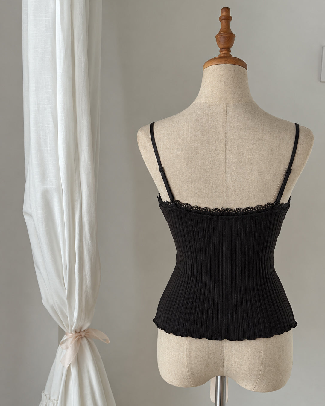 TRUST ISSUES PADDED BLACK CAMI TOP
