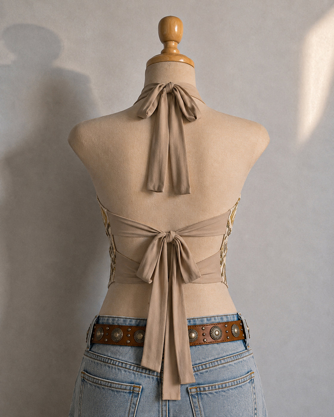 MOODY ANGEL SHIMMER TIE-BACK HALTERNECK TOP