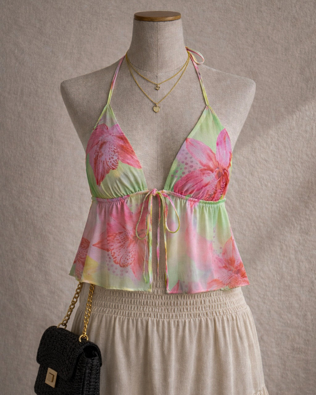 CATCH VIBES FLORAL TIE-UP HALTERNECK TOP