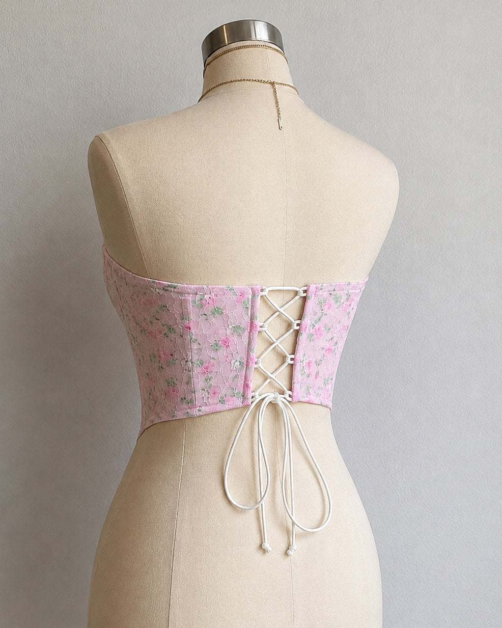 ROMAN HOLIDAY FLORAL BONING DETAIL SOFT PINK CORSET