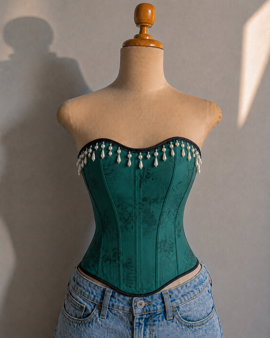 CALL HER ROYALTY PEARL DETAIL LUXE EMERALD CORSET