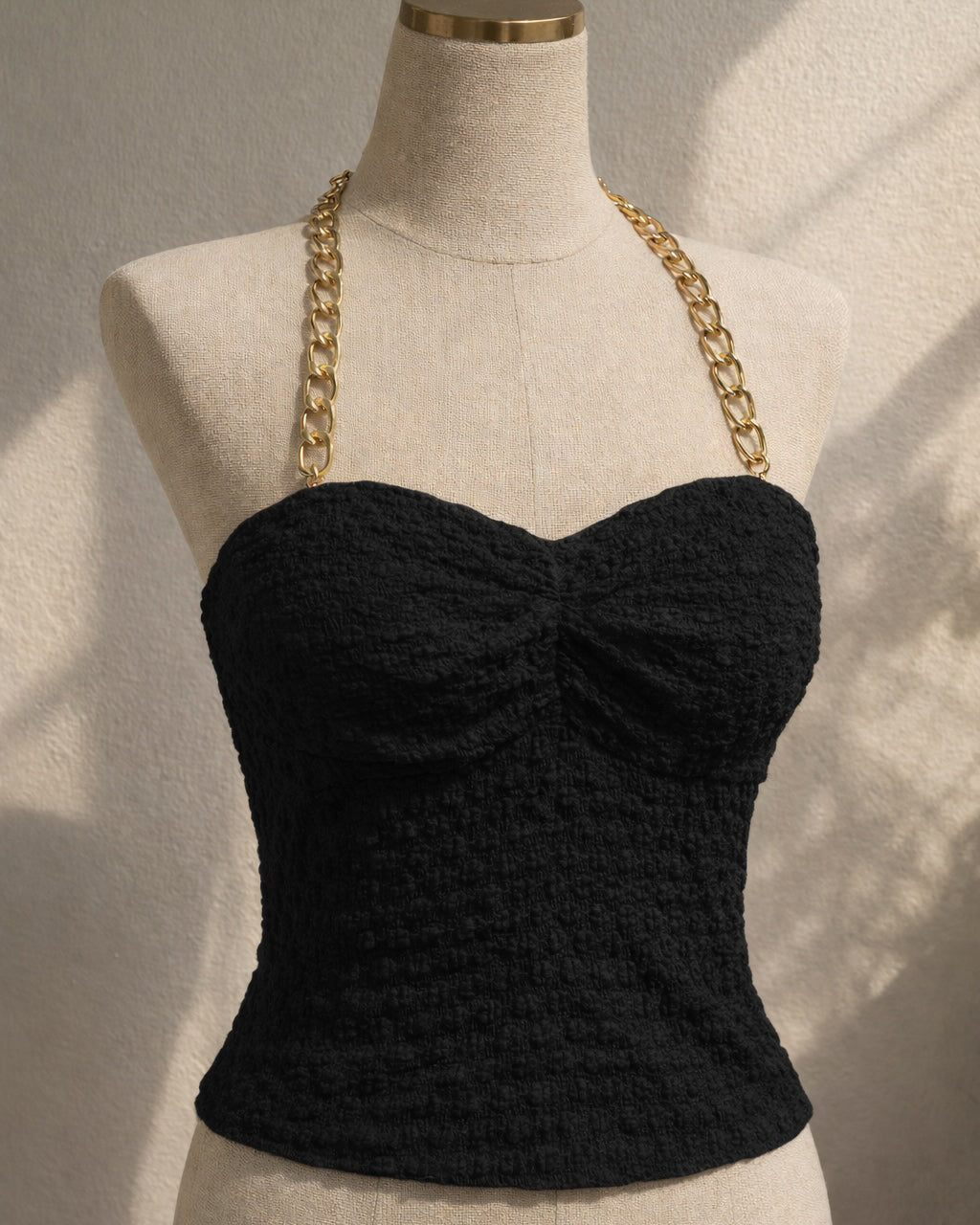 PERFECT PIXIE PADDED CHAIN HALTERNECK TOP