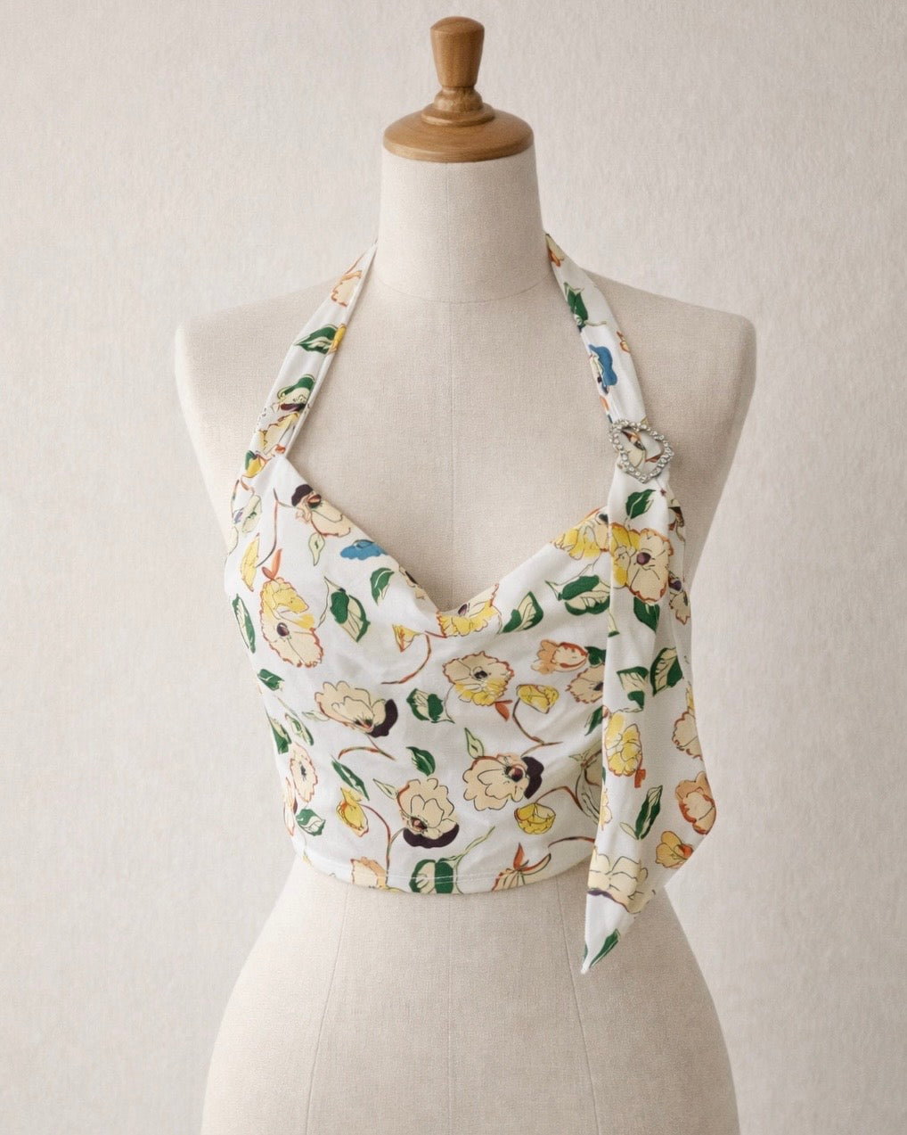 TROPIC TEASE DIAMOND BUCKLE DETAIL HALTERNECK TOP