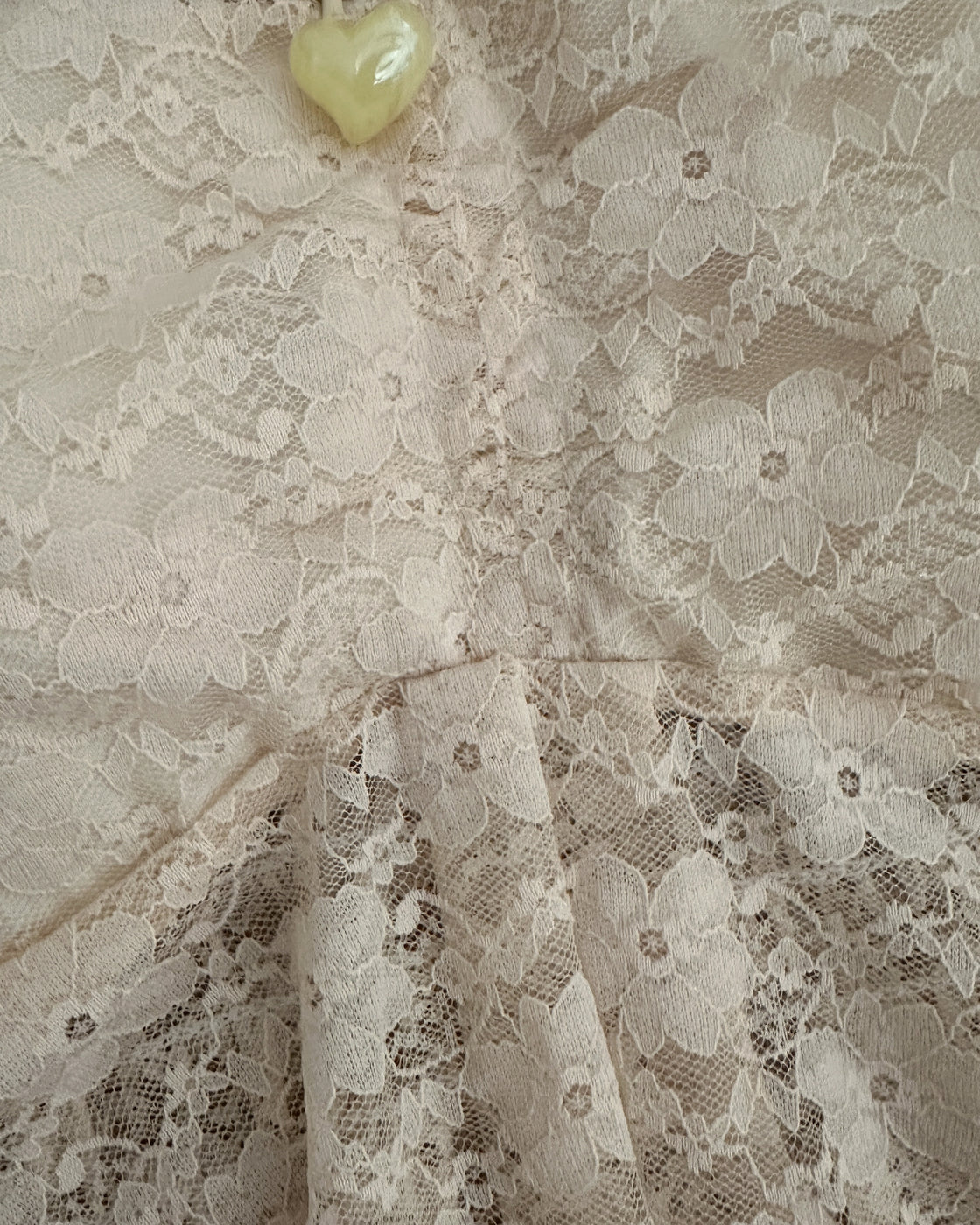 BEST ASSET PADDED LACE TOP