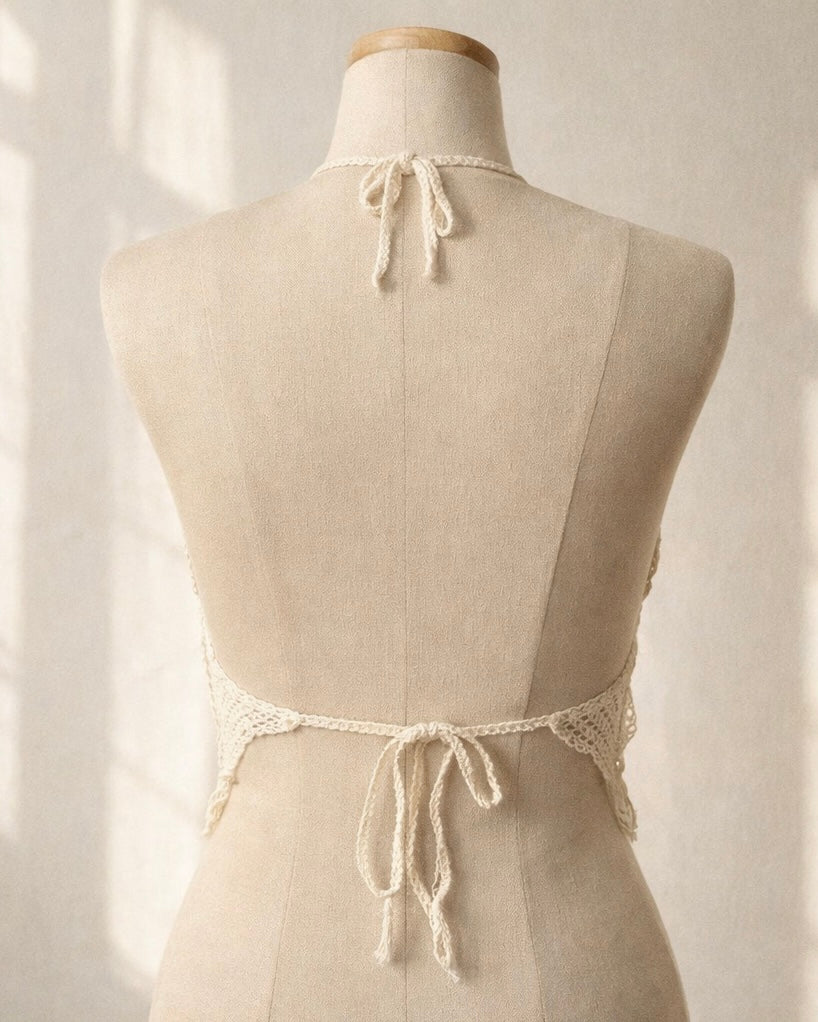 FRINGE WITH BENEFITS CROCHET HALTERNECK TOP