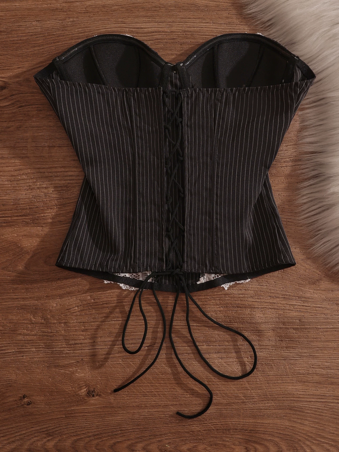 PLOT TWIST PINSTRIPE LACE CORSET
