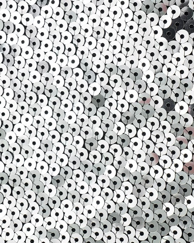 SAVAGE MOVE SEQUIN CHAIN COWL BACKLESS TOP