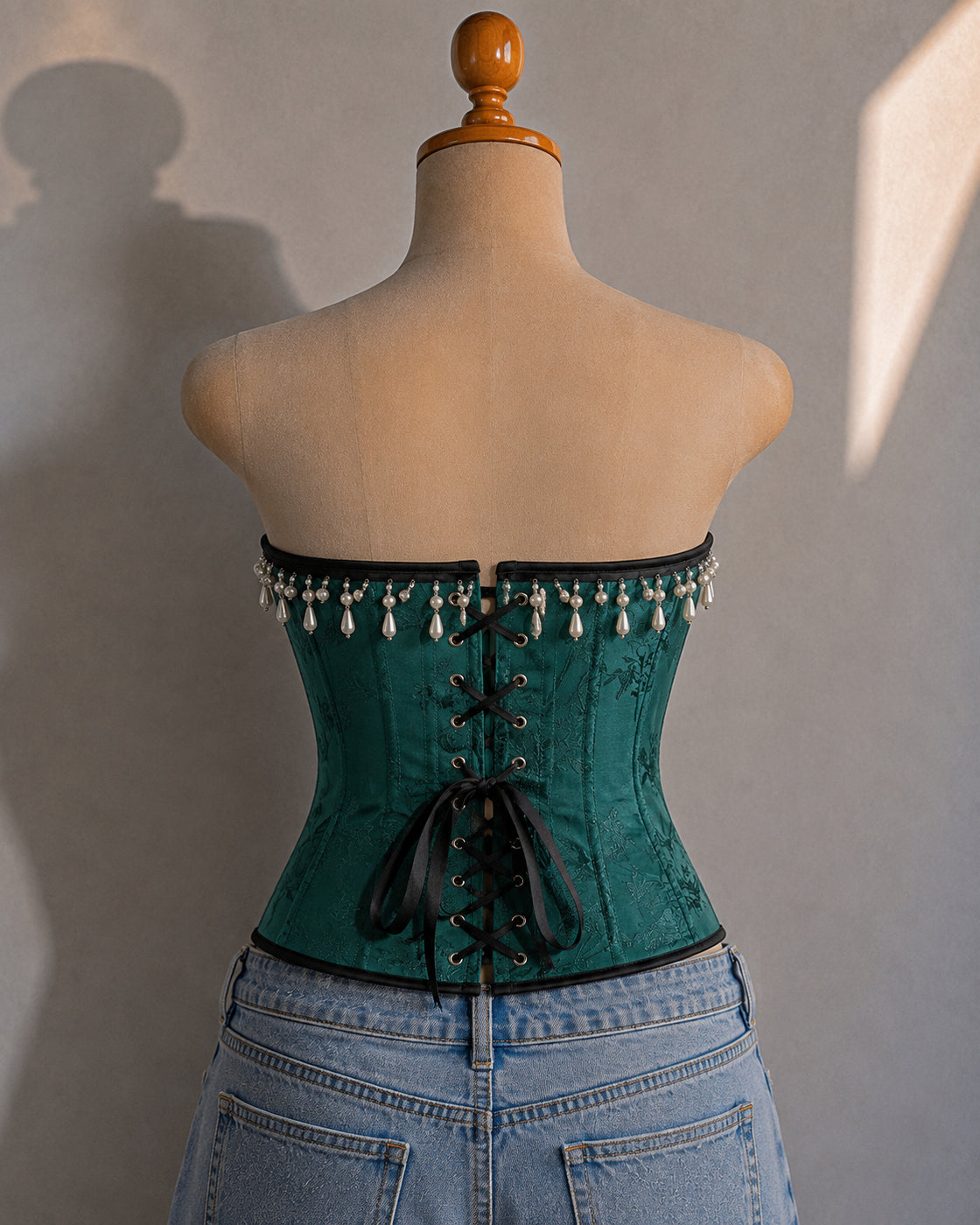 CALL HER ROYALTY PEARL DETAIL LUXE EMERALD CORSET