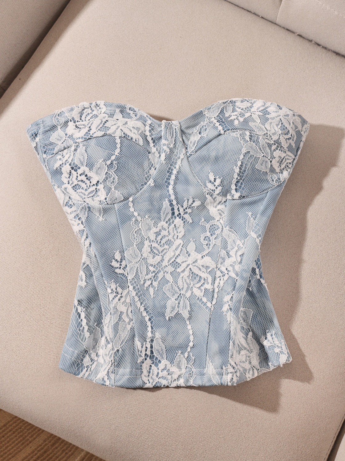 CRUEL SUMMER LACE CORSET