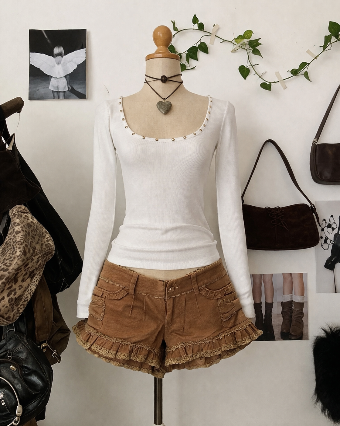 TEENAGE KARMA STUDDED RIBBED WHITE TOP