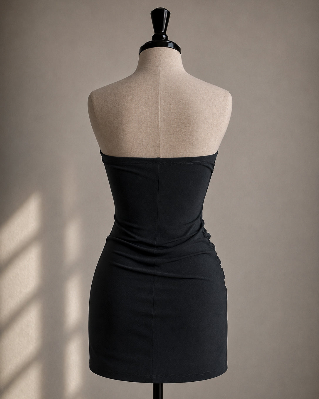 PROM QUEEN DRAPED BONING DETAIL BLACK BANDEAU DRESS