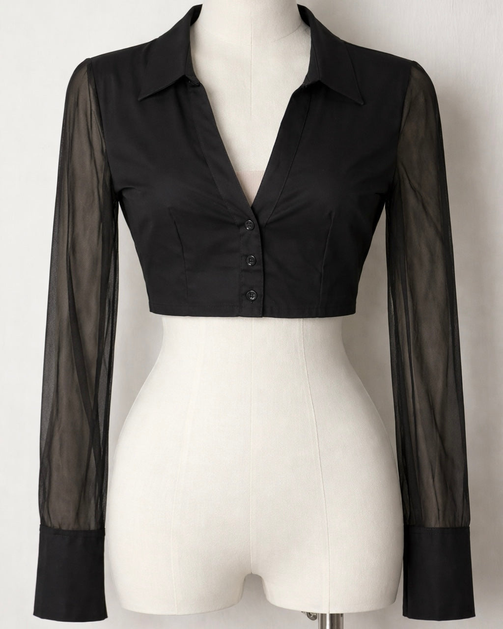 CHIC AUTHORITY CROPPED BLACK SHIRT