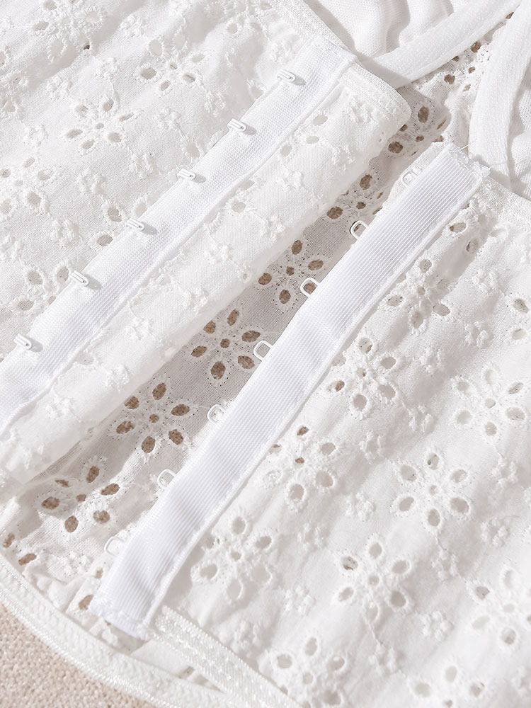 COTTAGE CORE WHITE EYELET BUSTIER TOP