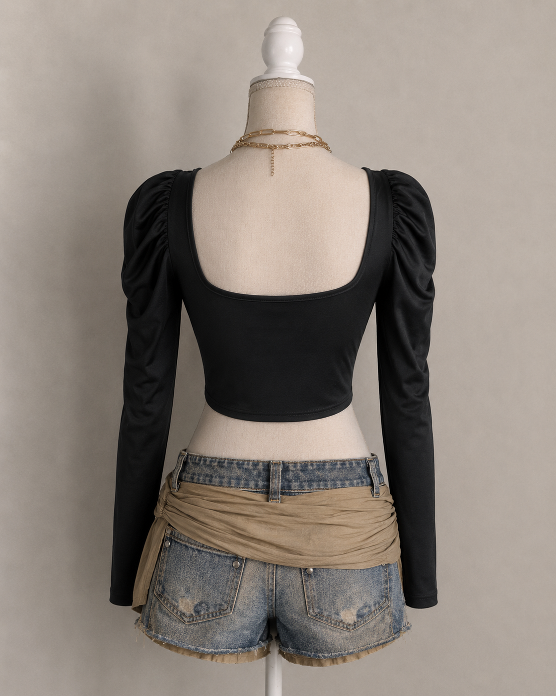 CHARTER PLANES BONING DETAIL BLACK LUXE TOP