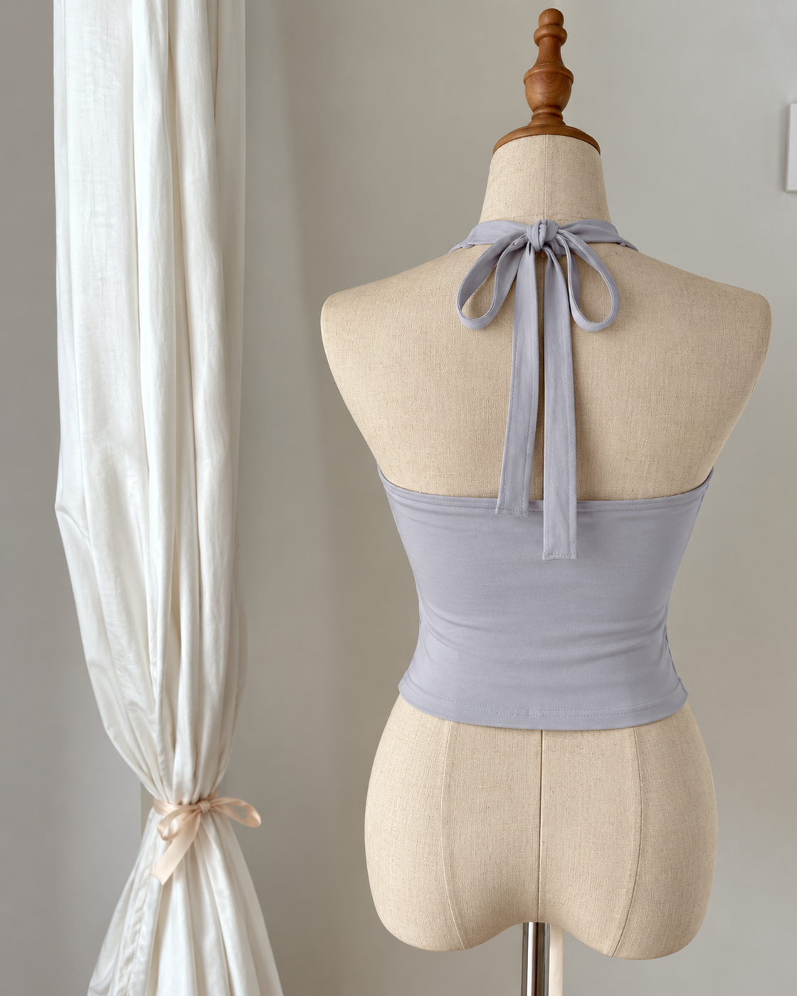 YOU CARE LACE DETAIL HOOKED HALTERNECK TOP